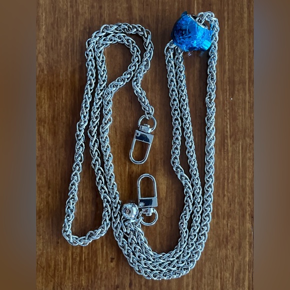 New Adjustable Purse/Wallet Chain in Silver or replacement - Picture 7 of 11